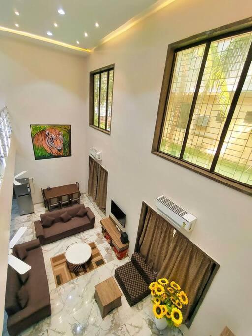 הוילה מומביי Gk Beach House 5Bhk Pvt Pool מראה חיצוני תמונה
